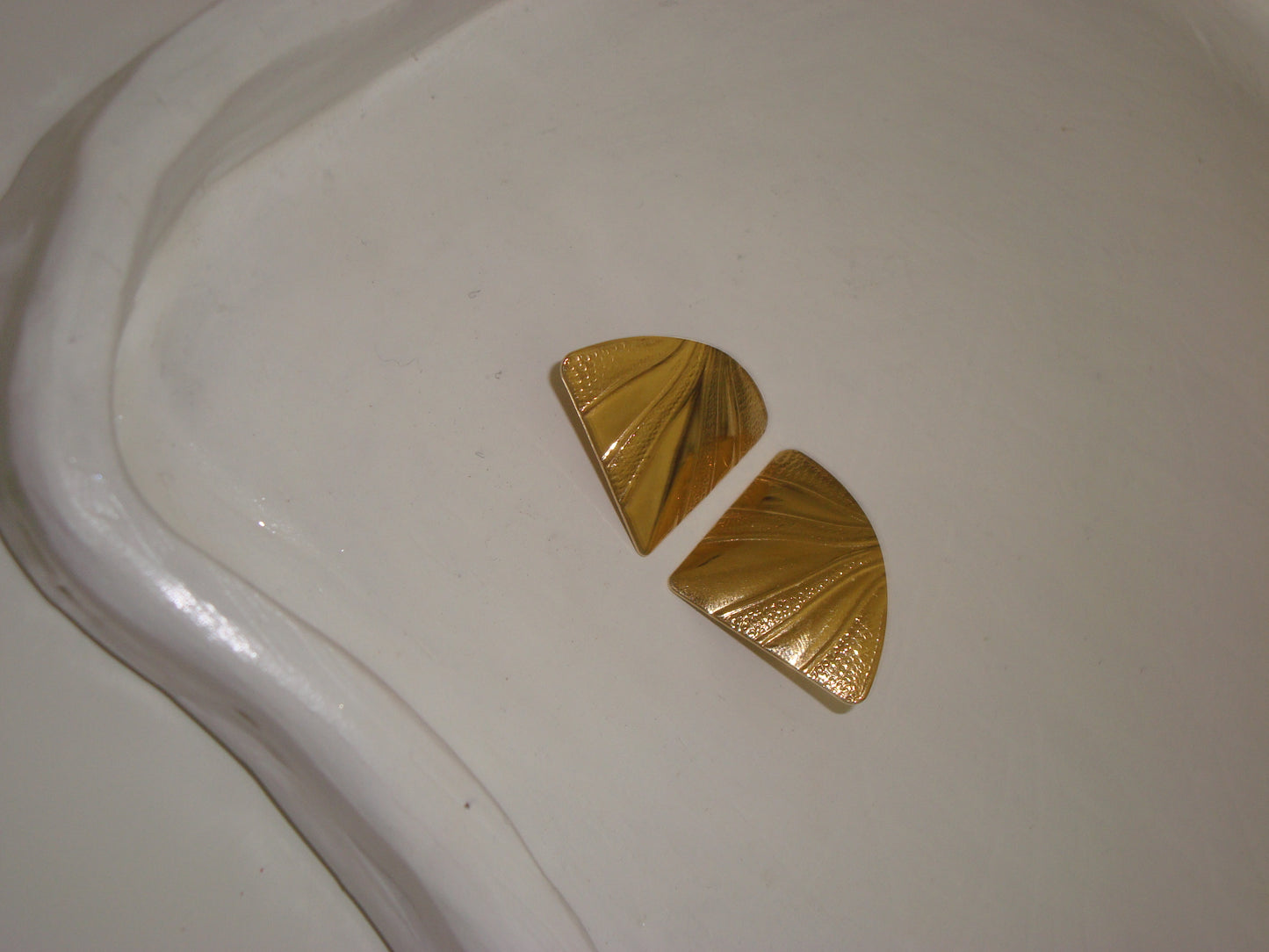 Down Triangle