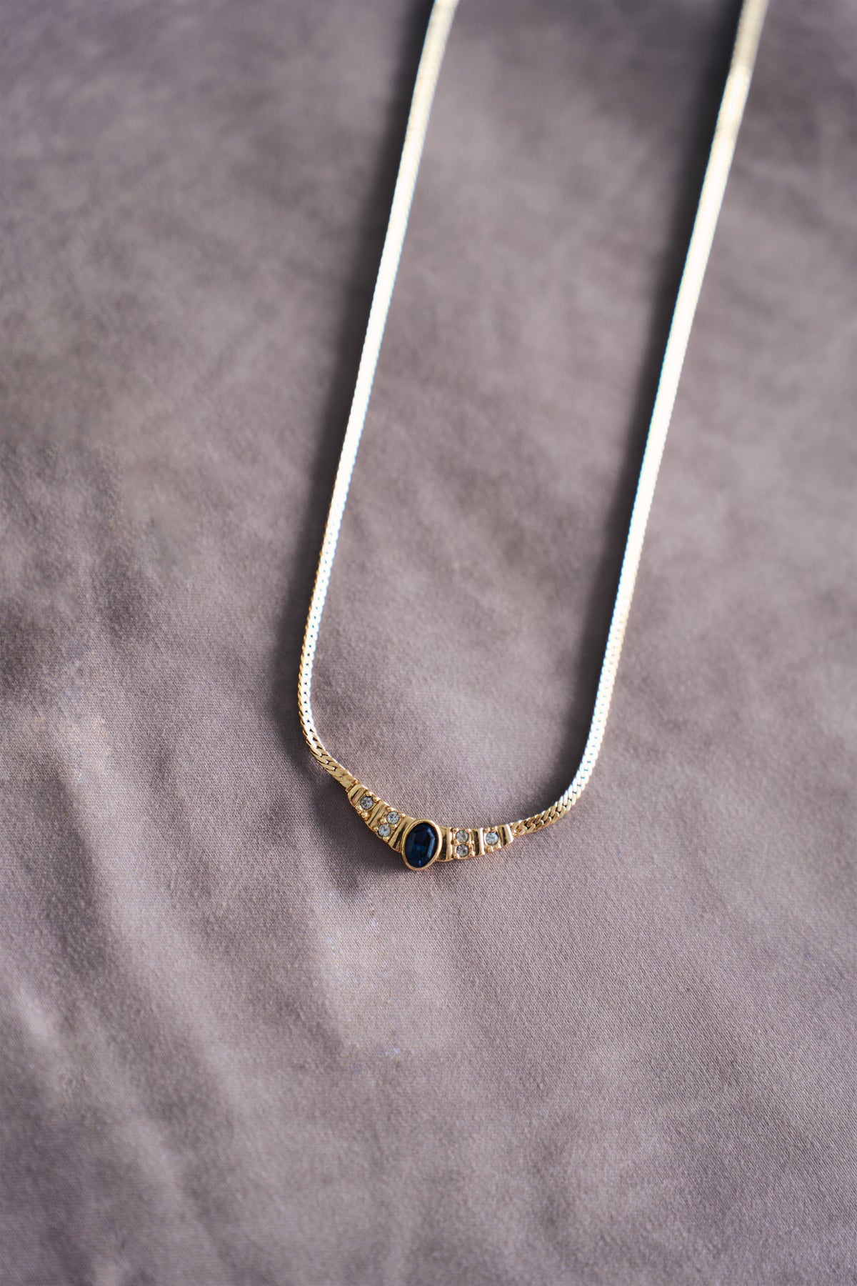 avan necklace