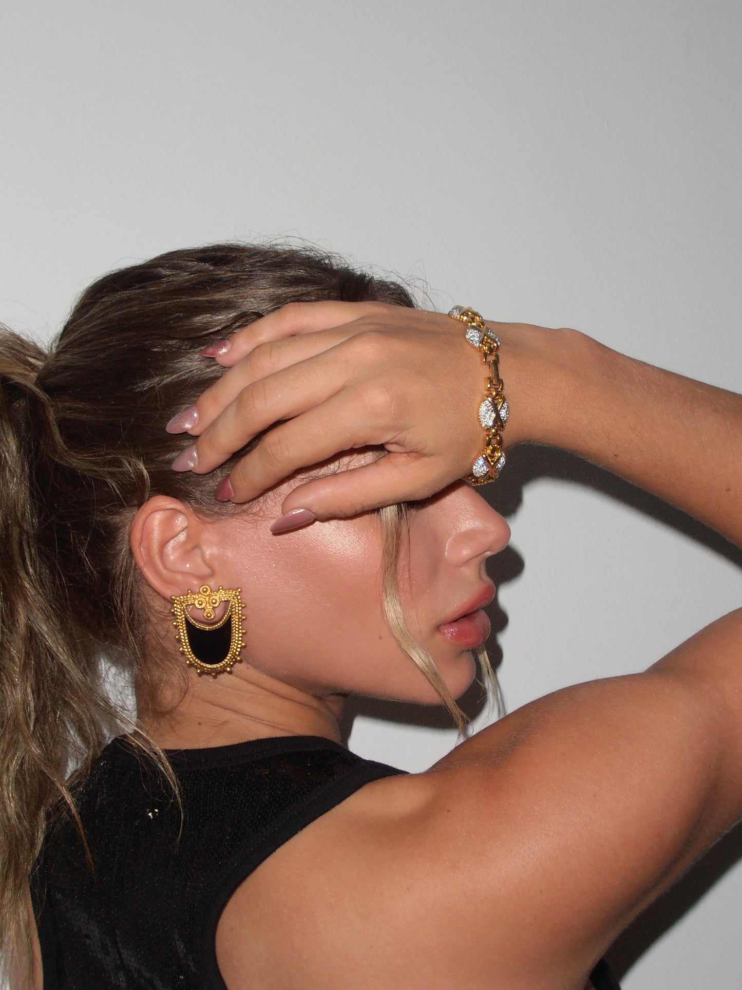 OVA EARRINGS