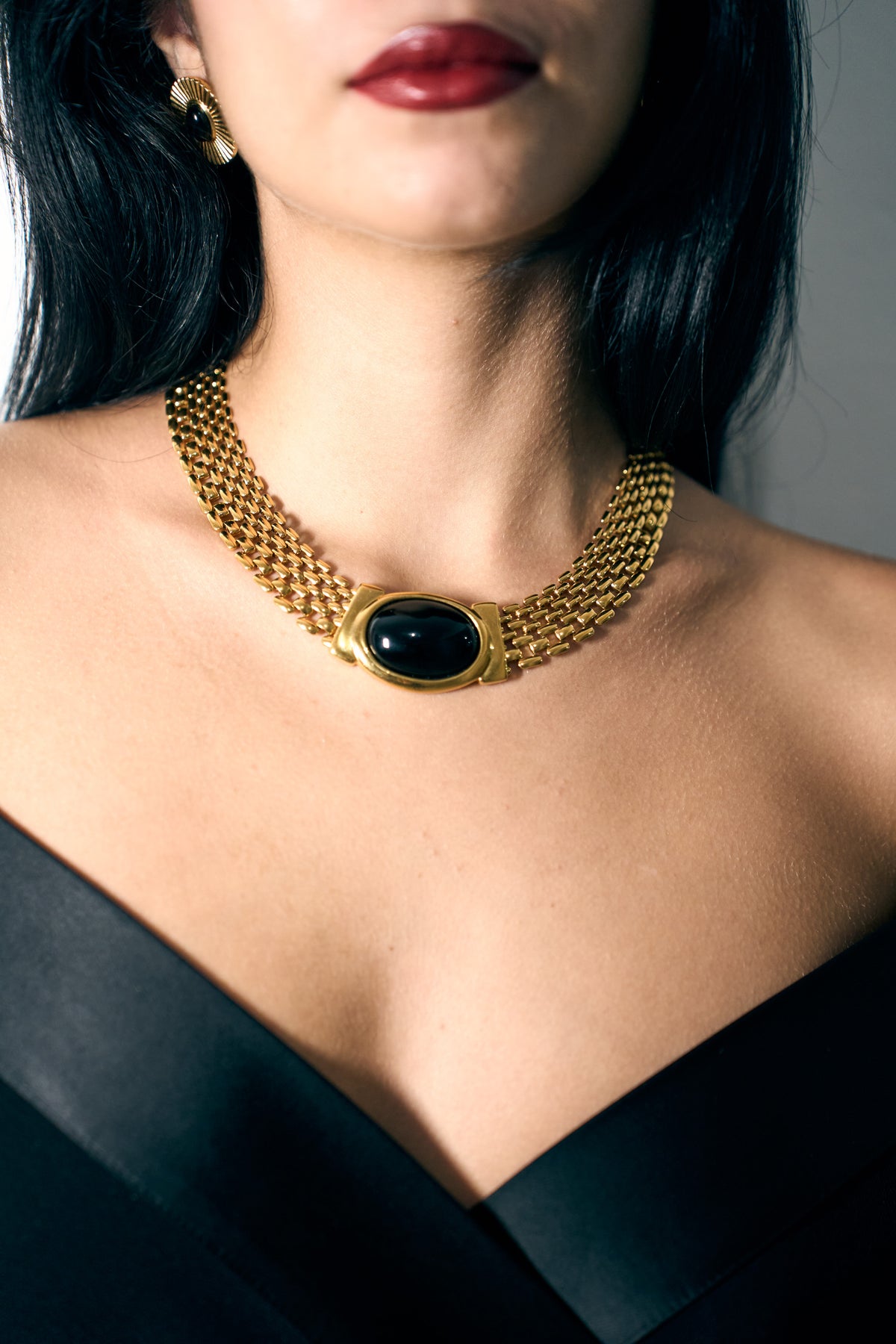 napier necklace