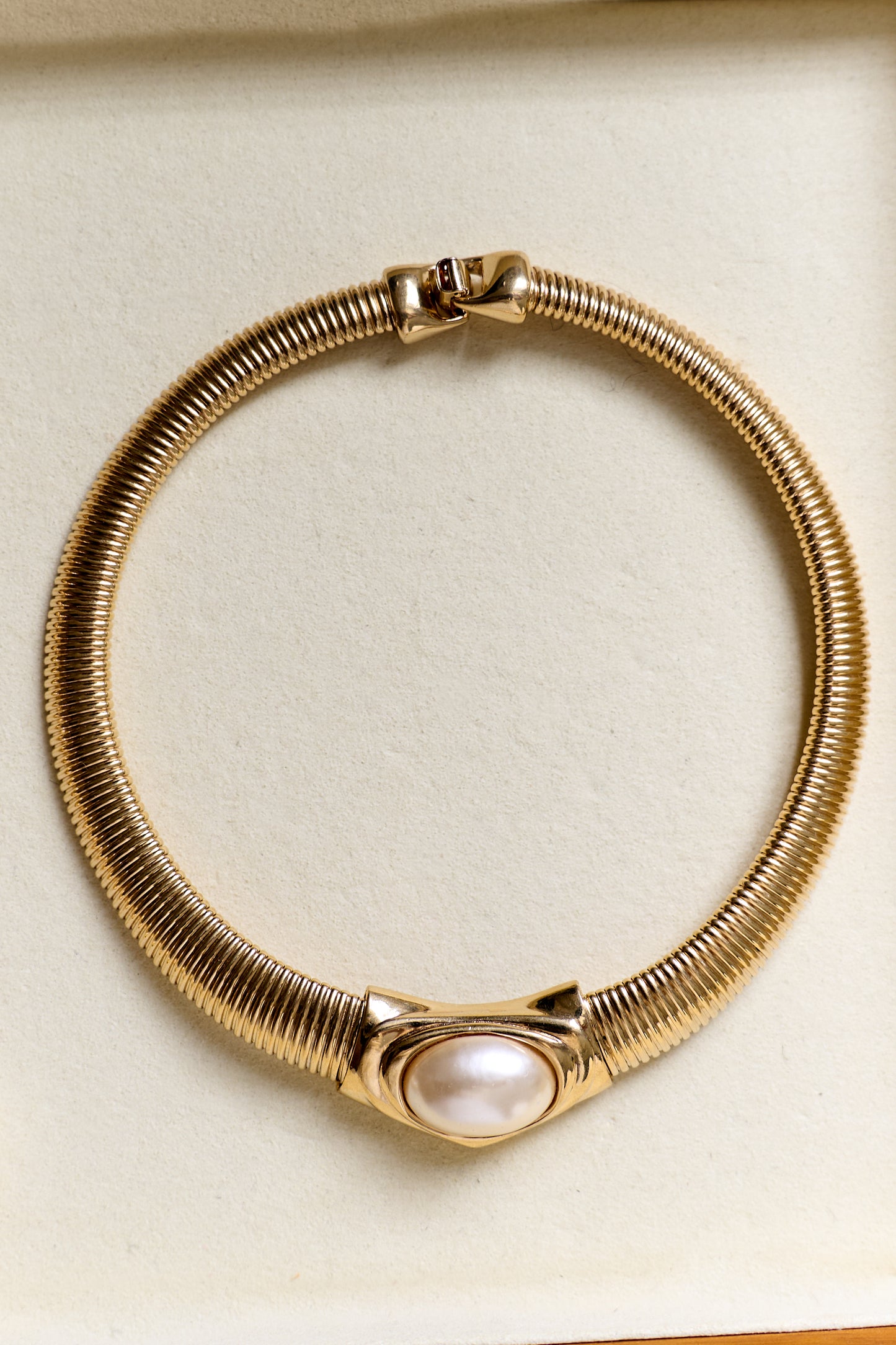 big pearl necklace