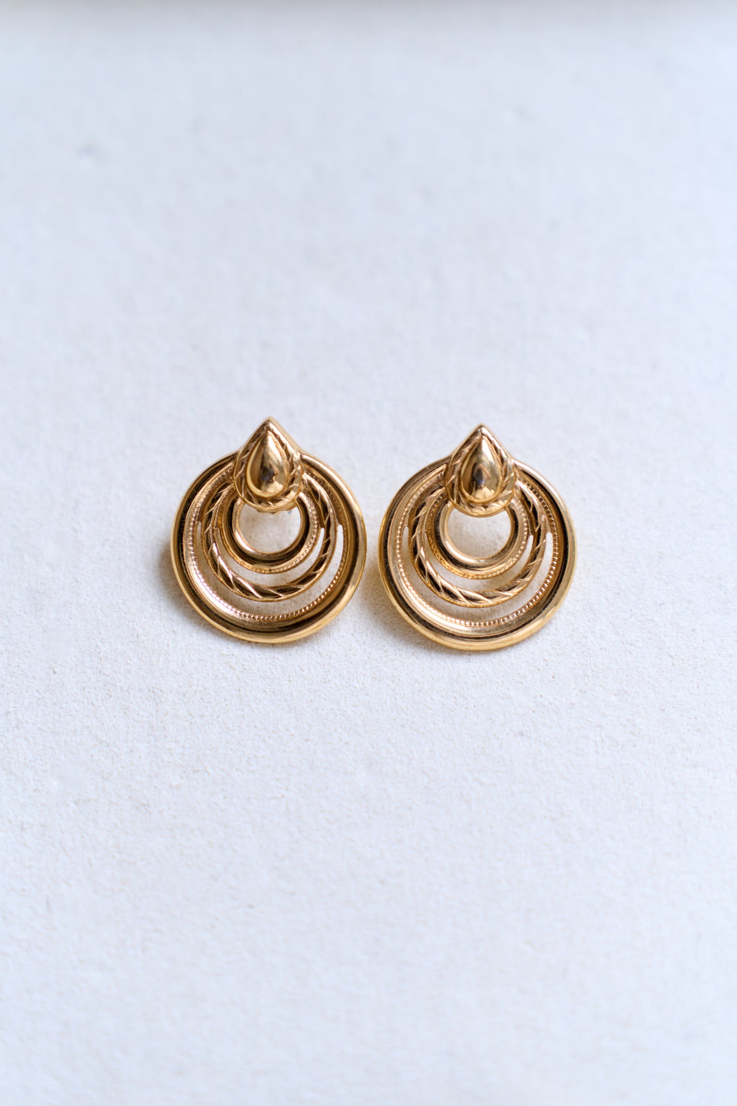 Circule earrings