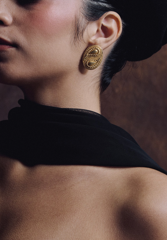 twist earrings
